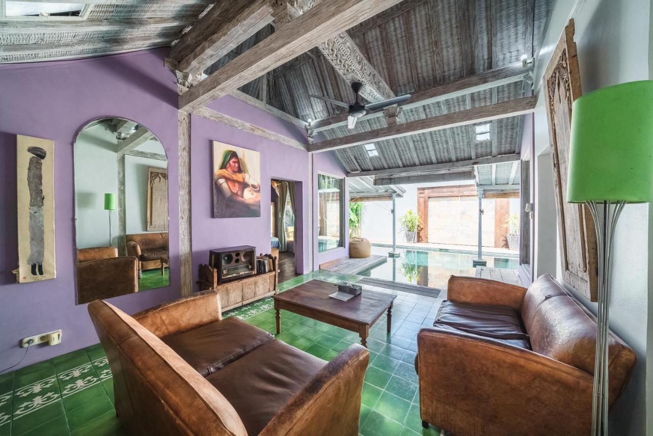 Villa West - Charming 2 Bdr In Oberoi - Perfect Location!