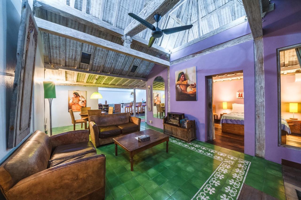 Villa West - Charming 2 Bdr In Oberoi - Perfect Location! *