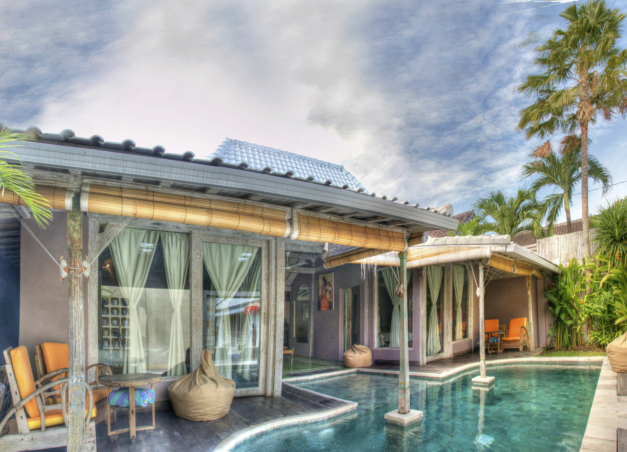 Villa West - Charming 2 Bdr In Oberoi - Perfect Location! *